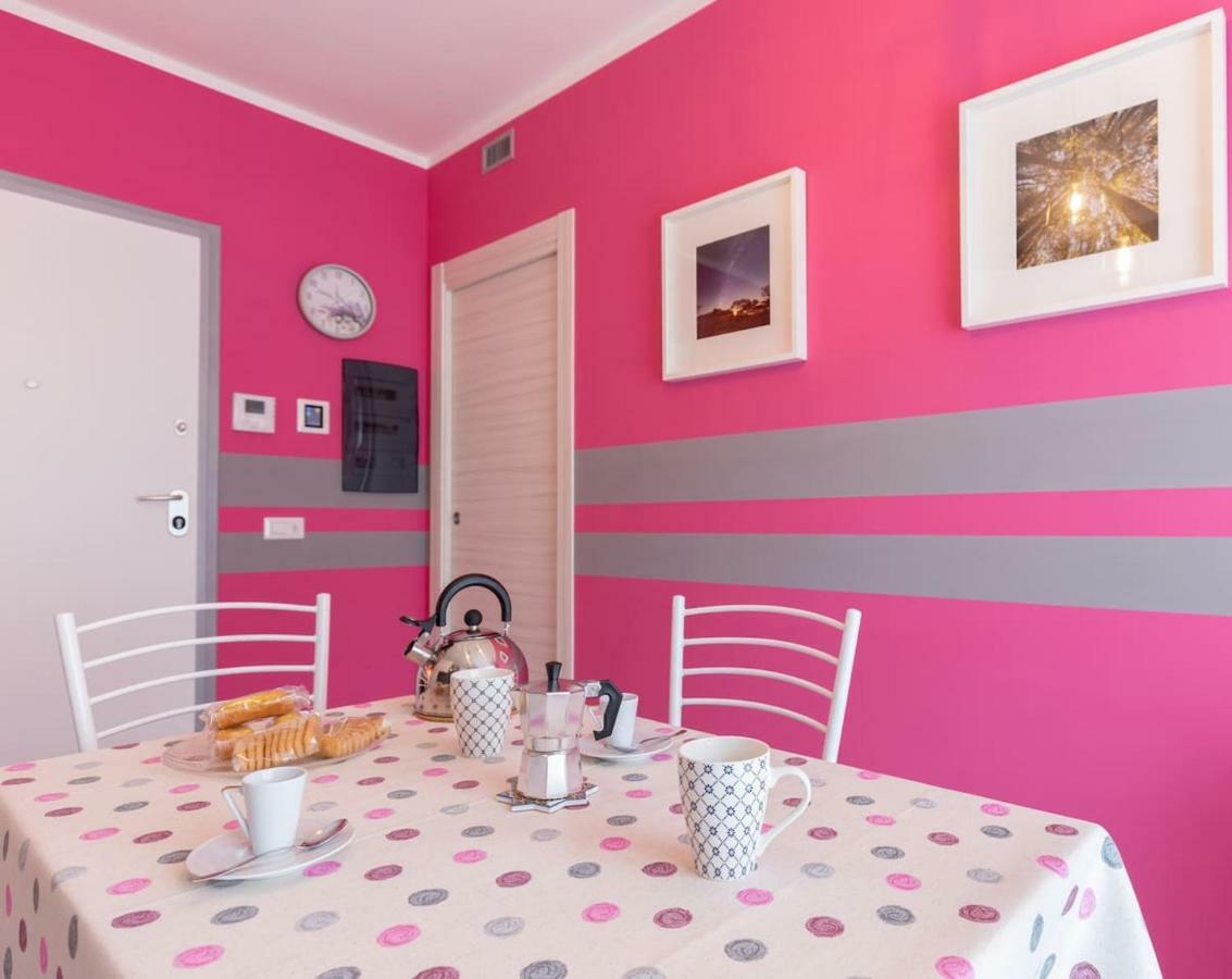 Il Sopracciglio Suites - Pink Apartment Касино Екстериор снимка