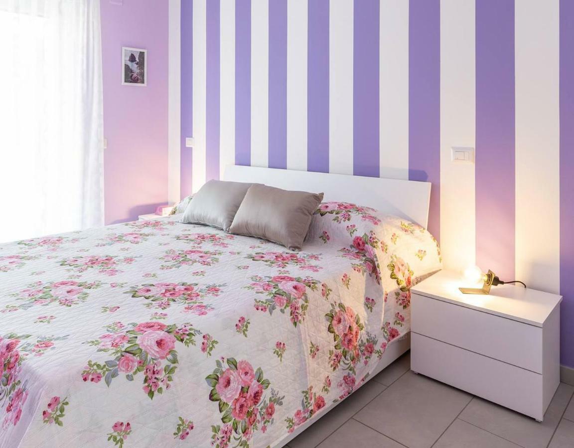 Il Sopracciglio Suites - Pink Apartment Касино Екстериор снимка